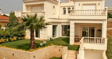 Villa 4 bedrooms in Markopoulo, Greece