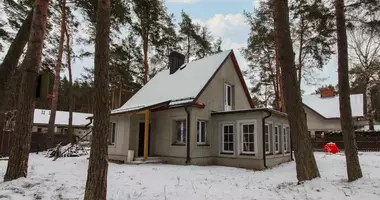 Dom 4 pokoi w Ryga, Łotwa