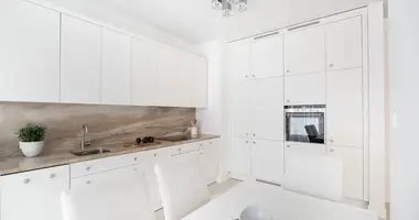 Appartement 2 chambres dans Varsovie, Pologne