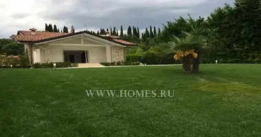 Villa  mit Klimaanlage, mit Garten, mit Internet in Italien