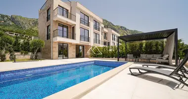 Villa 4 chambres dans Katun Rezevici, Monténégro