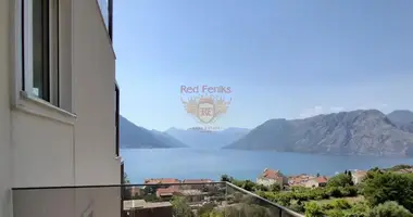 3 bedroom apartment in Dobrota, Montenegro