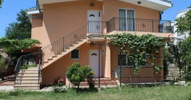 Hotel 260 m² in Sutomore, Montenegro