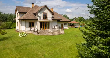 5 room house in Ogresgala pagasts, Latvia