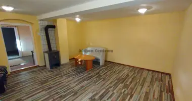 2 room house in Tiszaroff, Hungary