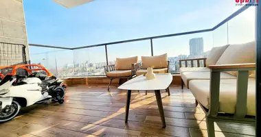 4 room apartment in Israel