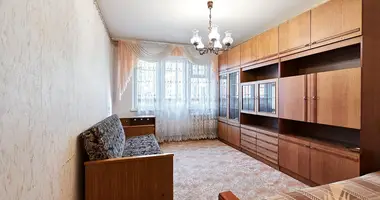 Apartamento 3 habitaciones en Minsk, Bielorrusia