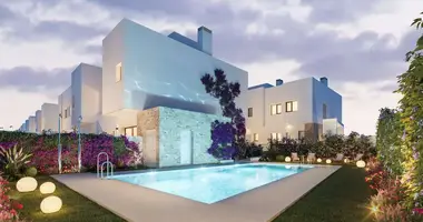 Townhouse 4 bedrooms in Malaga, Spain