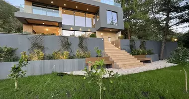 Villa  mit Möbliert, mit Meerblick, mit Schwimmbad in Gradiosnica, Montenegro