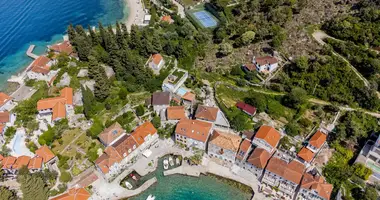 Villa 4 chambres dans Lustica, Monténégro