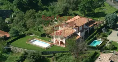 Villa 6 habitaciones en Terni, Italia