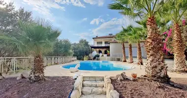 3 bedroom house in Agios Tychonas, Cyprus