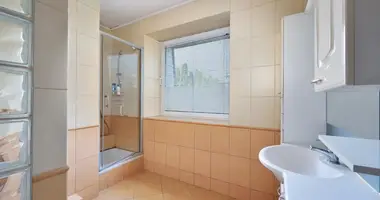 Nieruchomości komercyjne 1 928 m² w Piaseczno, Polska