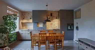 Mieszkanie 3 pokoi w Ryga, Łotwa