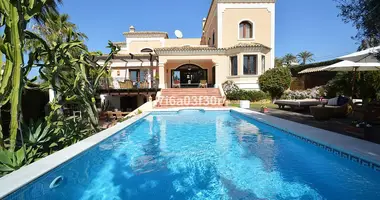 Haus 5 Schlafzimmer in San Pedro Alcantara, Spanien