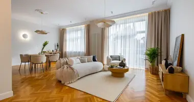 Apartamento 3 habitaciones en Varsovia, Polonia