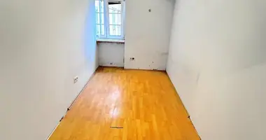 2 room apartment in Vienna, Austria