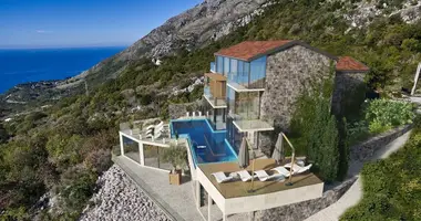 Casa en Petrovac na Moru, Montenegro