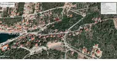 Plot of land in Maslinica, Croatia