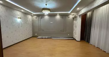 Квартира 3 комнаты с балконом, с кондиционером, с бытовой техникой в Ташкент, Узбекистан
