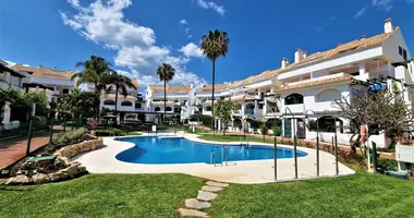 2 bedroom apartment in San Pedro Alcantara, Spain