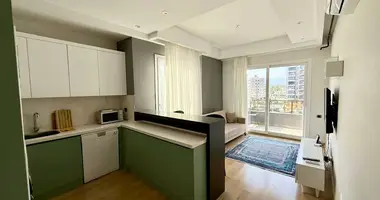 Appartement 1 chambre dans Mezitli, Turquie