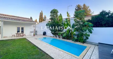 Maison 4 chambres dans Nicosie, Chypre