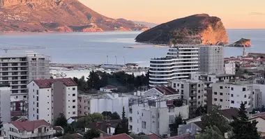 Apartamento 2 habitaciones en Budva, Montenegro