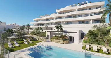 2 bedroom apartment in Estepona, Spain