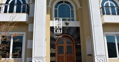 Villa 5 rooms with Double-glazed windows, with Intercom, with Swimming pool in Dubai, UAE