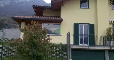 Villa 4 habitaciones en Italia