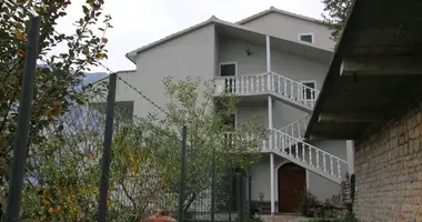 4 bedroom house in Dobrota, Montenegro