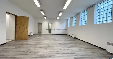 Nieruchomości komercyjne 190 m² w Szekszardi jaras, Węgry