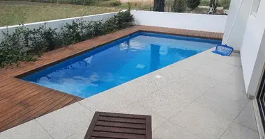 4 bedroom house in Xylotymbou, Cyprus