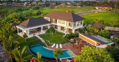 Villa  mit Balkon, mit Möbliert, mit Klimaanlage in Canggu, Indonesien