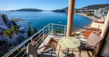 Penthouse 3 rooms with double glazed windows, with balcony, with furniture in Kamenovo, Montenegro