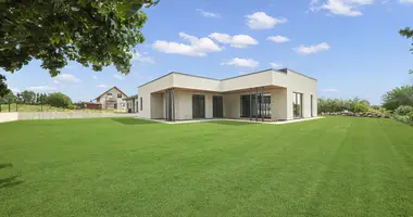 Casa en Vaivadiskes, Lituania