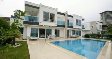 Villa 4 bedrooms with Double-glazed windows, with Balcony, with Furnitured in Alanya, Turkey