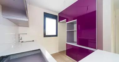 2 bedroom apartment in Madrid, Spain