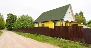 Casa en Voukavicy, Belarús