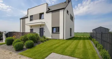 Appartement dans Goluski, Pologne