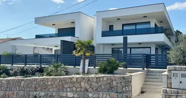 Villa 4 chambres dans Mjesni odbor Poganka - Sveti Anton, Croatie