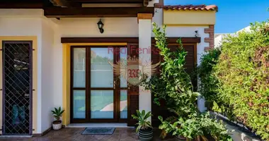 Villa 3 bedrooms in Cagliari, Italy