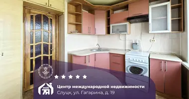 Apartamento 3 habitaciones en Slutsk, Belarús