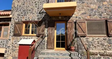 4 bedroom house in Arona, Spain