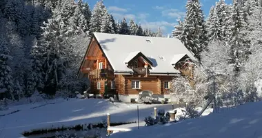 Dom drewniany w stylu górskim 7 pokojów w Noetsch im Gailtal, Austria