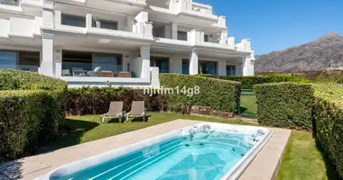 Mieszkanie 3 pokoi w Marbella, Hiszpania