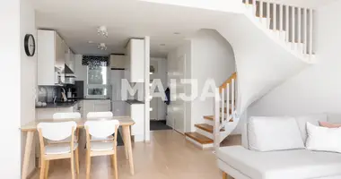 Mieszkanie 3 pokoi w Jyvaskyla sub region, Finlandia