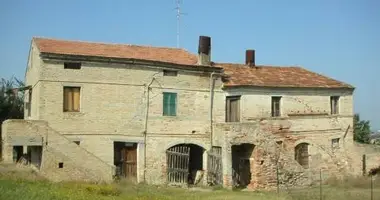 House 14 rooms in Terni, Italy