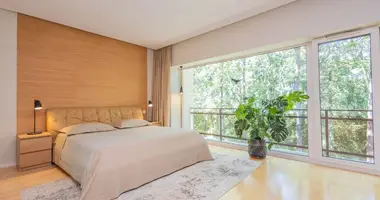 Wohnung 5 zimmer in Kaunas, Litauen